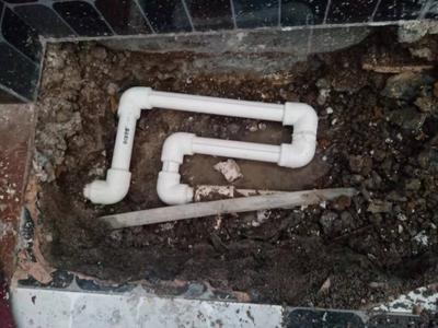 家庭自来水管道查漏